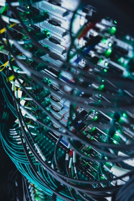 Details of compute node cabling.