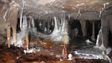 Krem Mawmluh, Cherrapunji, India Cave "Krem Mawmluh" in the Meghalaya district of India. (Photo: Norbert Marwan, 2007)